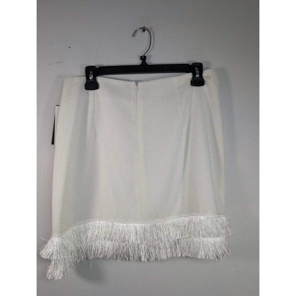 Women's FASHION UNION Off White Textured Skirt Size M NWT